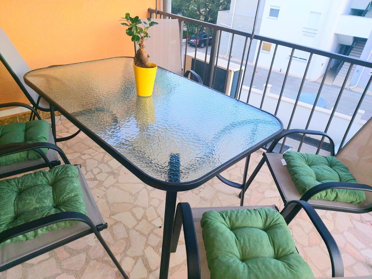 Apartman Arija-Pino Vodice Exterior photo